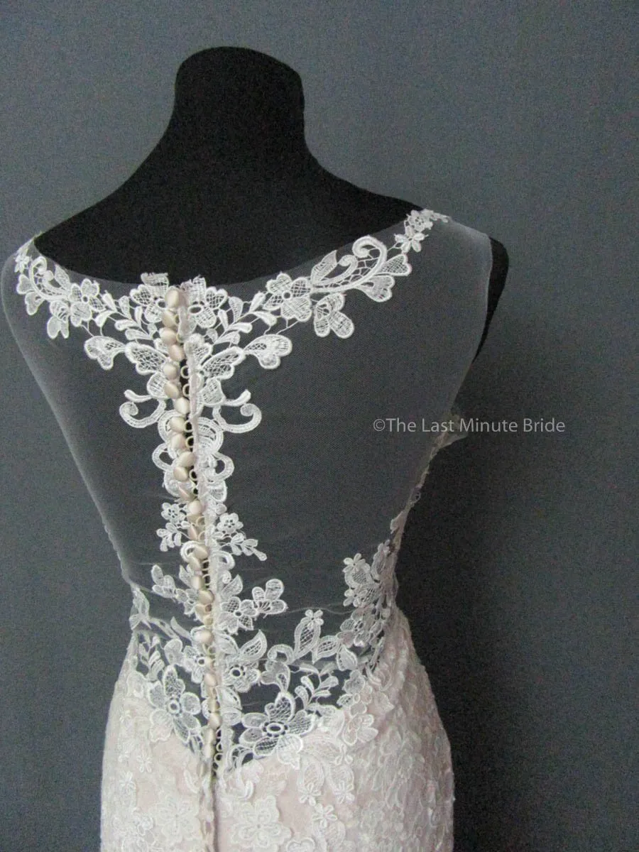 Allure Bridals 3066