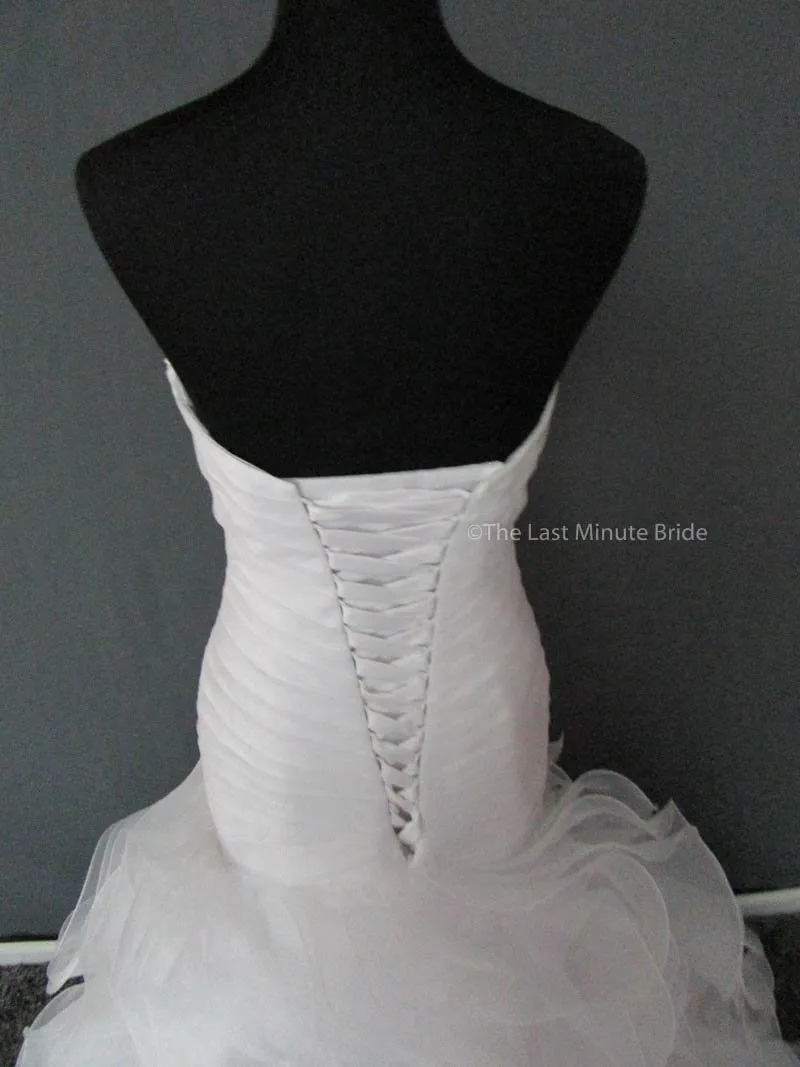 Allure Bridals 8915