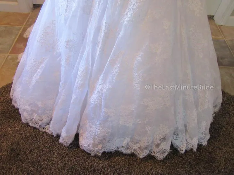 Allure Bridals 8970