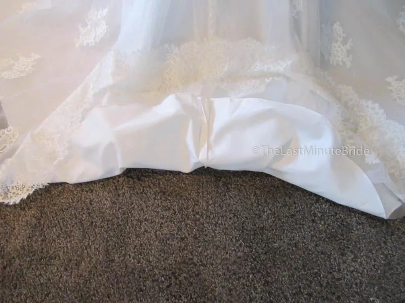 Allure Bridals 9251 size 14