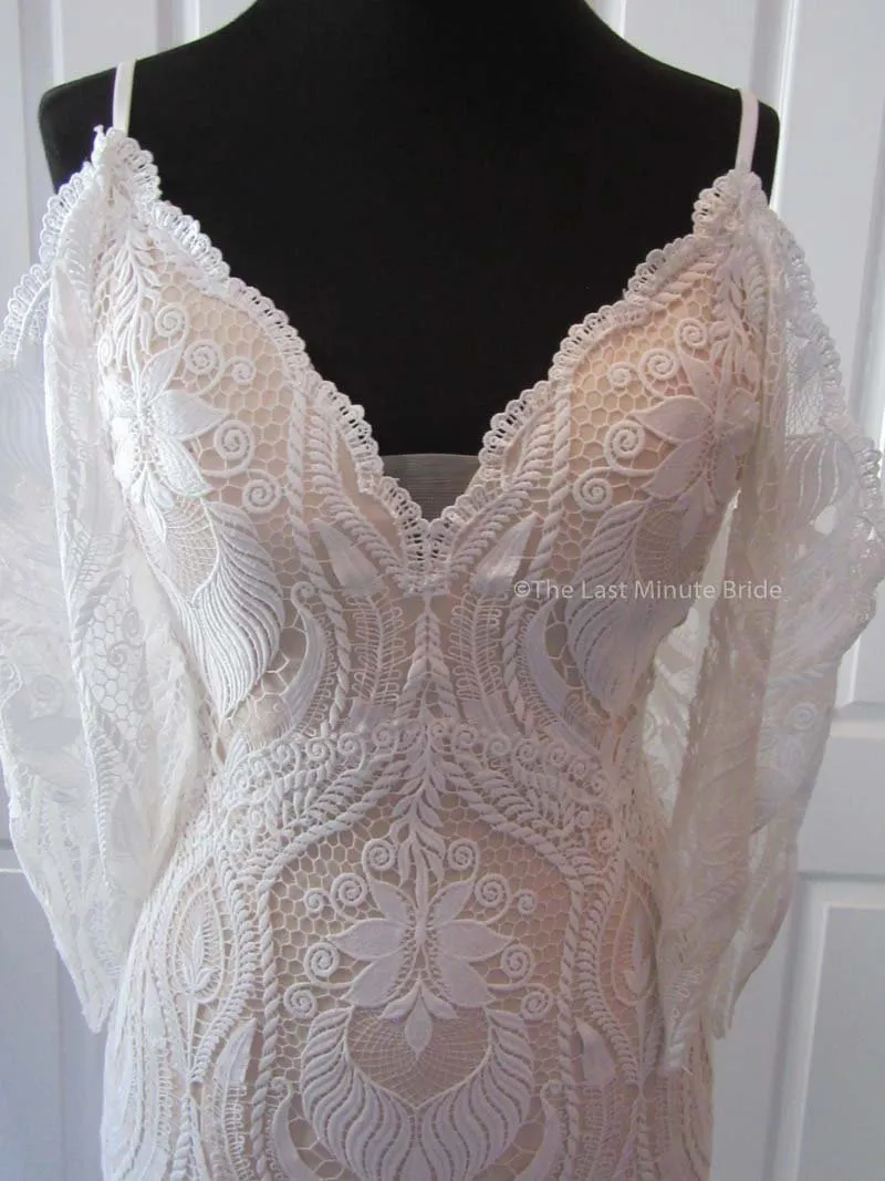 Ambrosia by The Last Minute Bride (Made to Order Any Size)