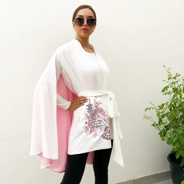 AW19 WHITE KIMONO CAPE