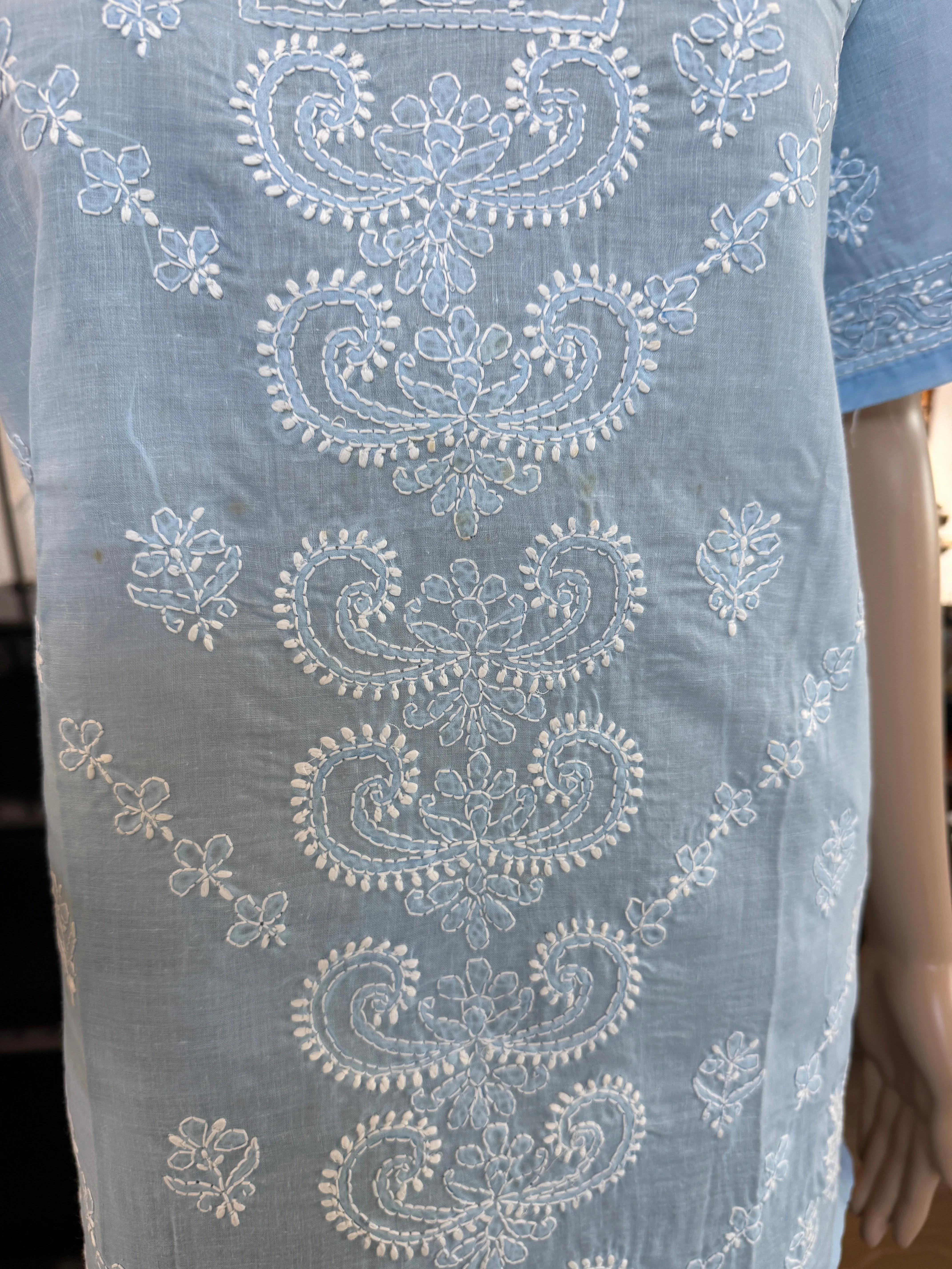 Azaura – Airy Sky Blue Chikankari Short Sleeve Kurta | A Breeze of Tranquil Charm 🌤️