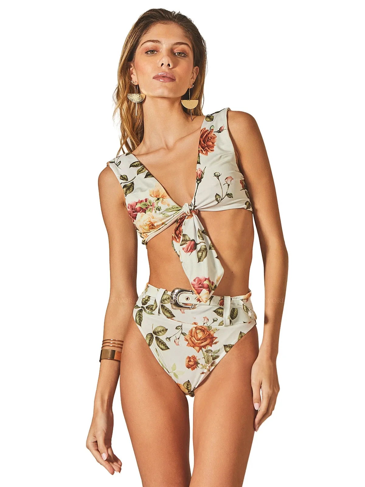 Beatriz Bikini