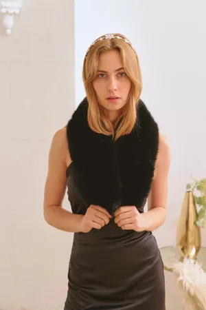 Bella Chic FAUX FUR SHORT COLLAR SCARF