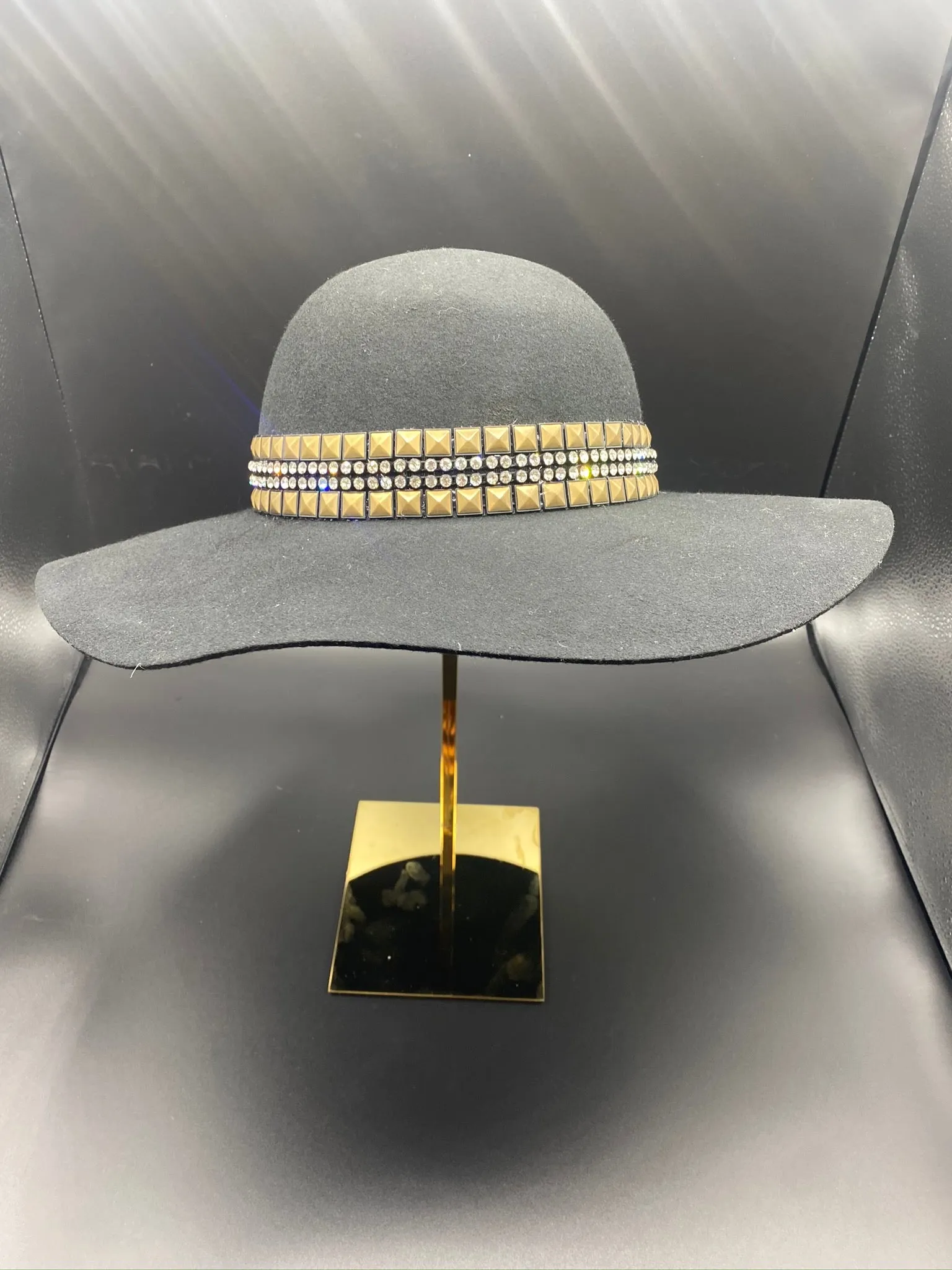 Black Winter  floppy hat