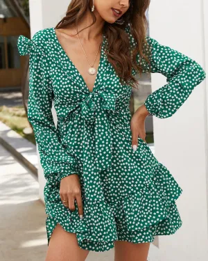 Bohemia V-neck Bowknot Floral Layered Daisy Mini Dresses