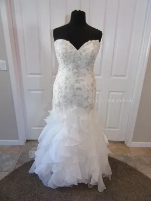 Christina Wu Style 18044