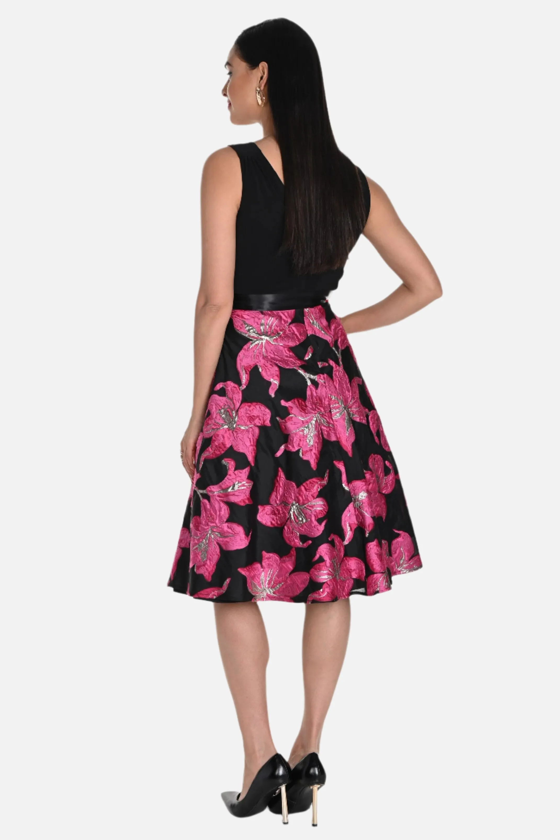 Elegant Floral Jacquard Dress With Sash