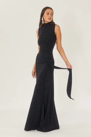 Elegant Sleeveless Floor-Length Dress
