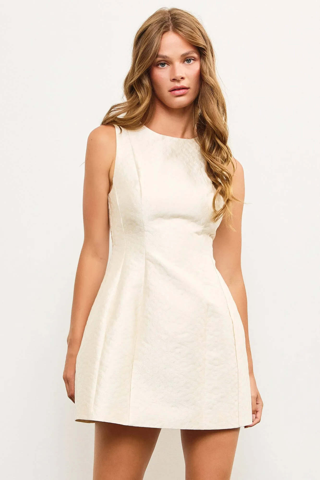 EMBO DIZZY FLORAL SLEEVELESS PRINCESS LINE DRESS
