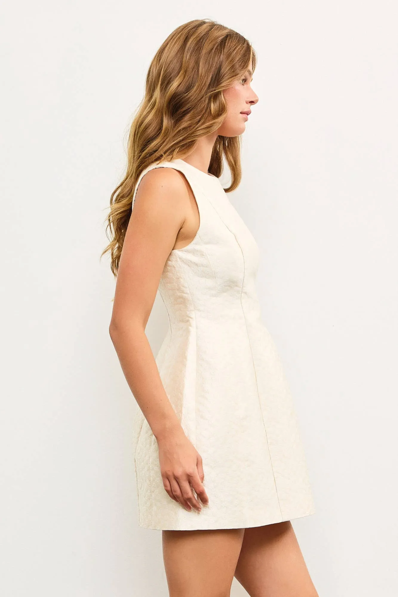 EMBO DIZZY FLORAL SLEEVELESS PRINCESS LINE DRESS