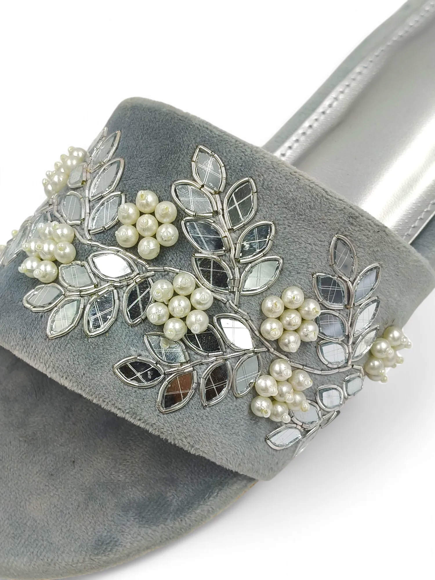 Farah - Ice blue