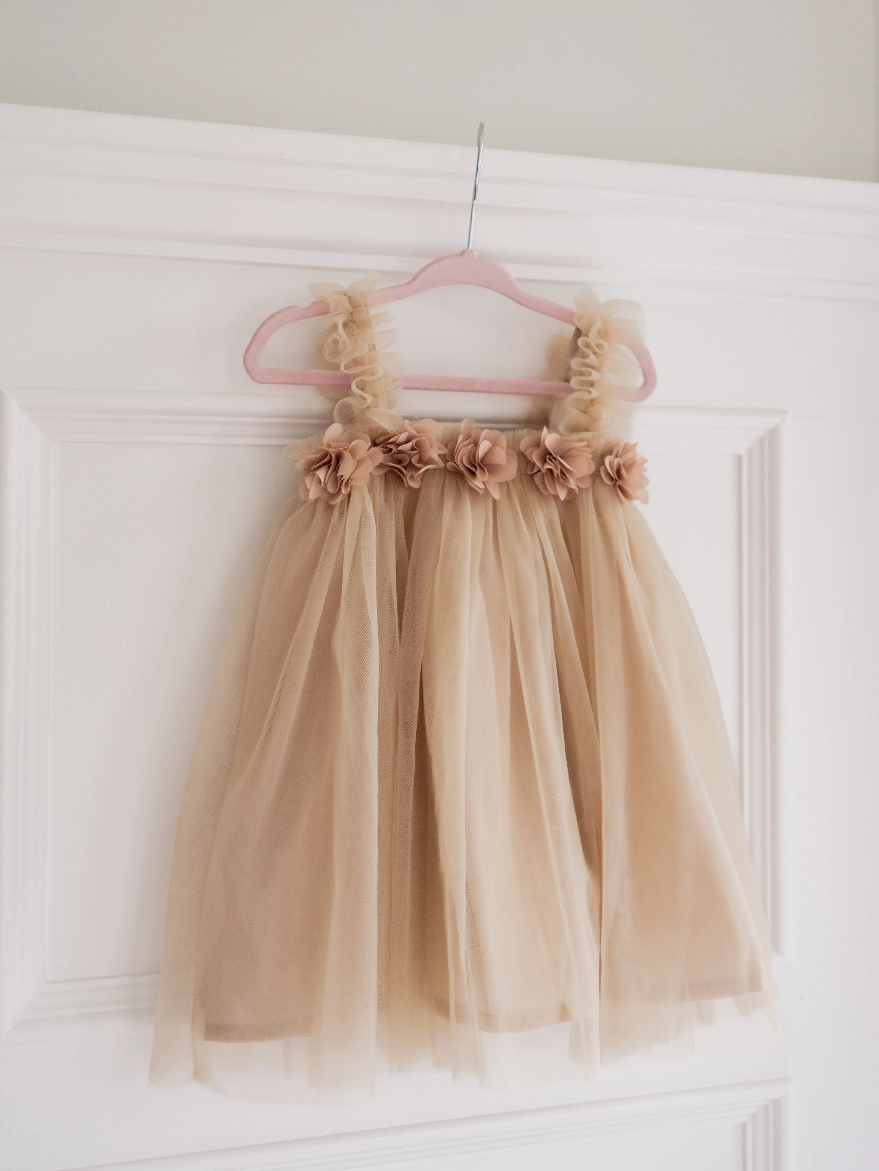 Floral Dreams Dress- Mocha