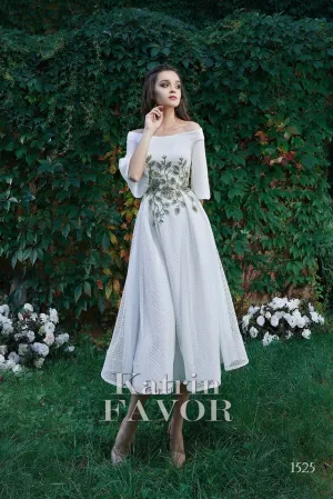 Floral embroidered dress Short white reception dress