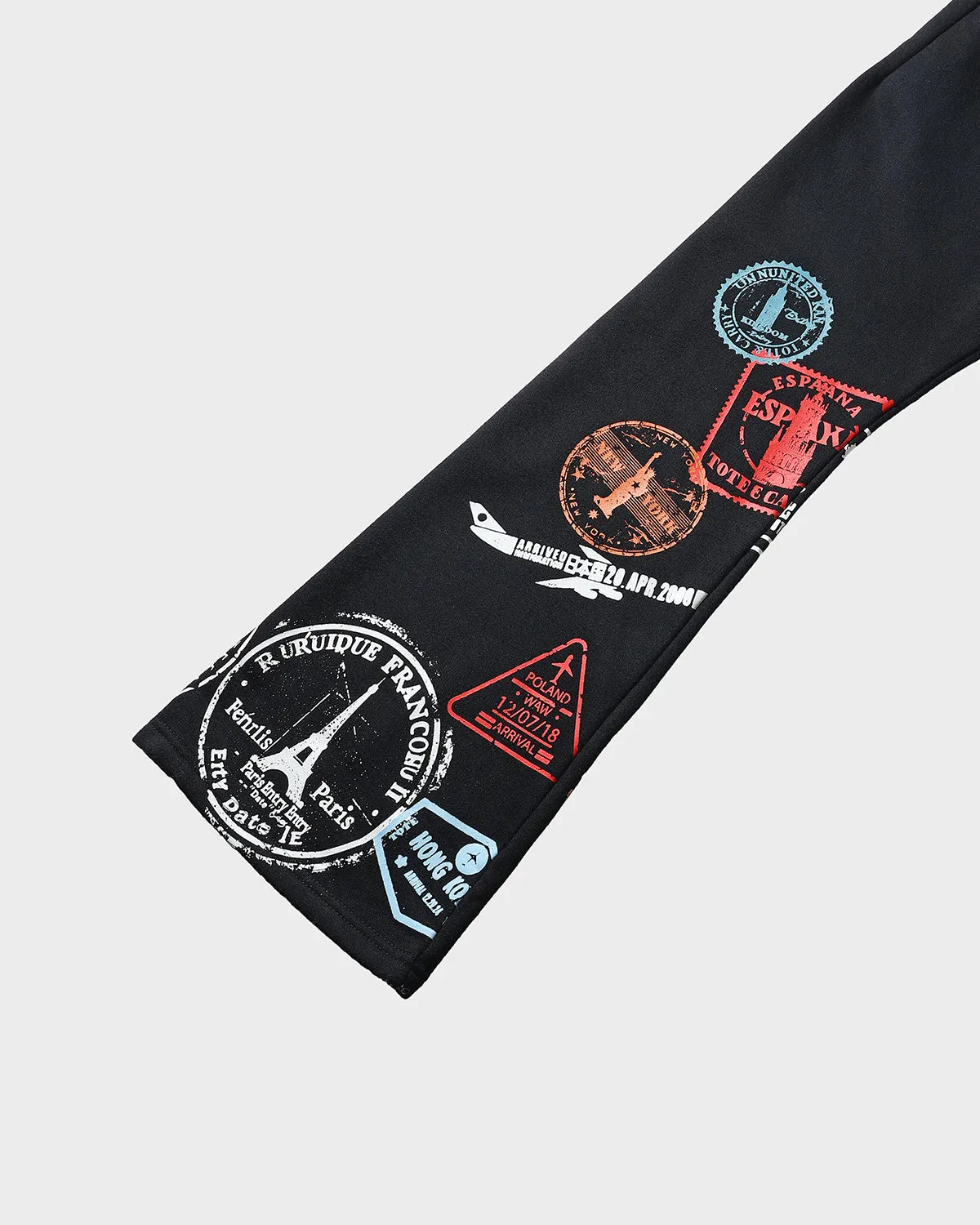 Globetrotter Tracksuit & Beanie Scarf Set in Black