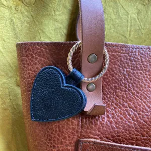 Heart-shaped Magnetic Hat Holder
