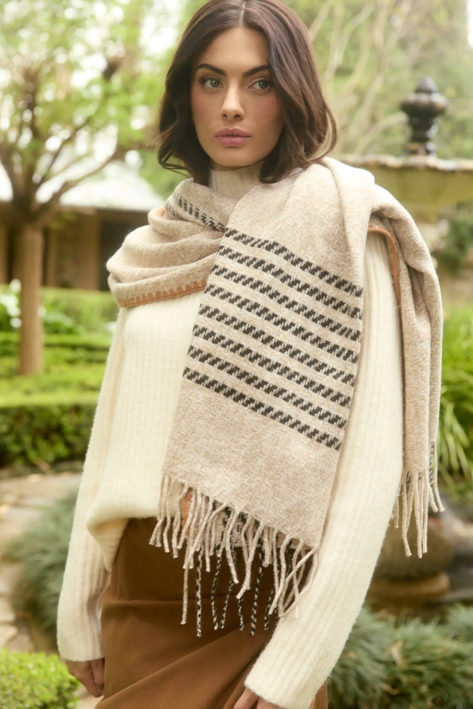 Hera Scarf - Isle Of Mine