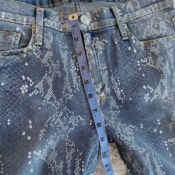 Hudson snake print super skinny jeans size 28