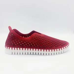 Ilse Jacobsen Tulip Flat (Red and Navy Available)