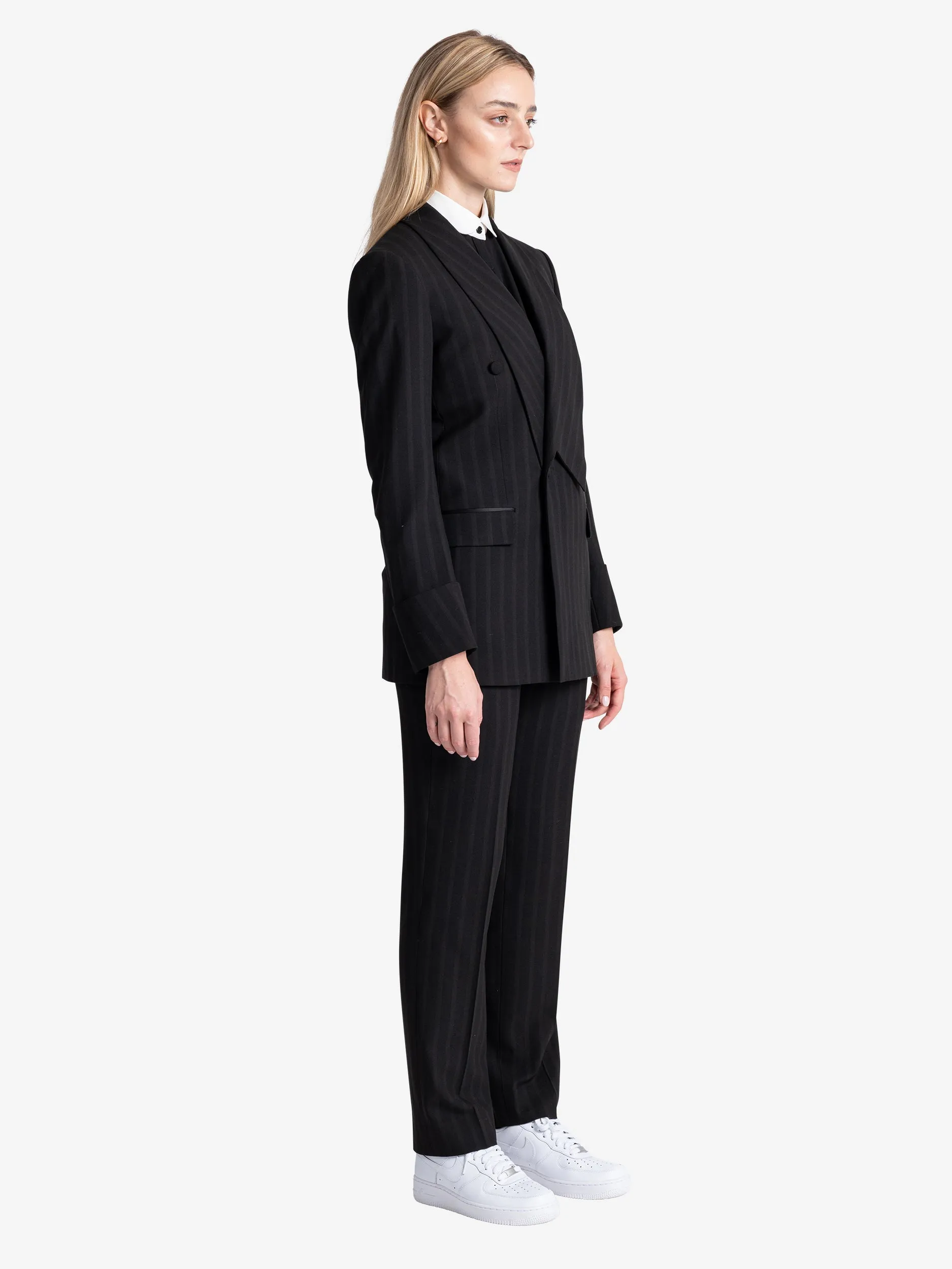 Kinebouge Black Suit