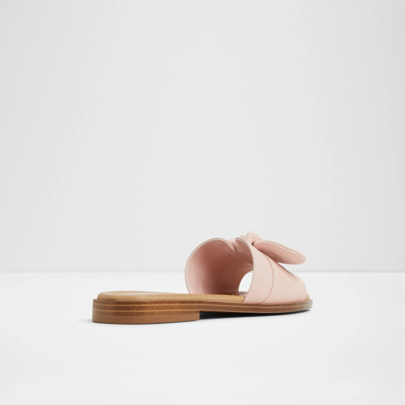 Lavinia / Flat Sandals
