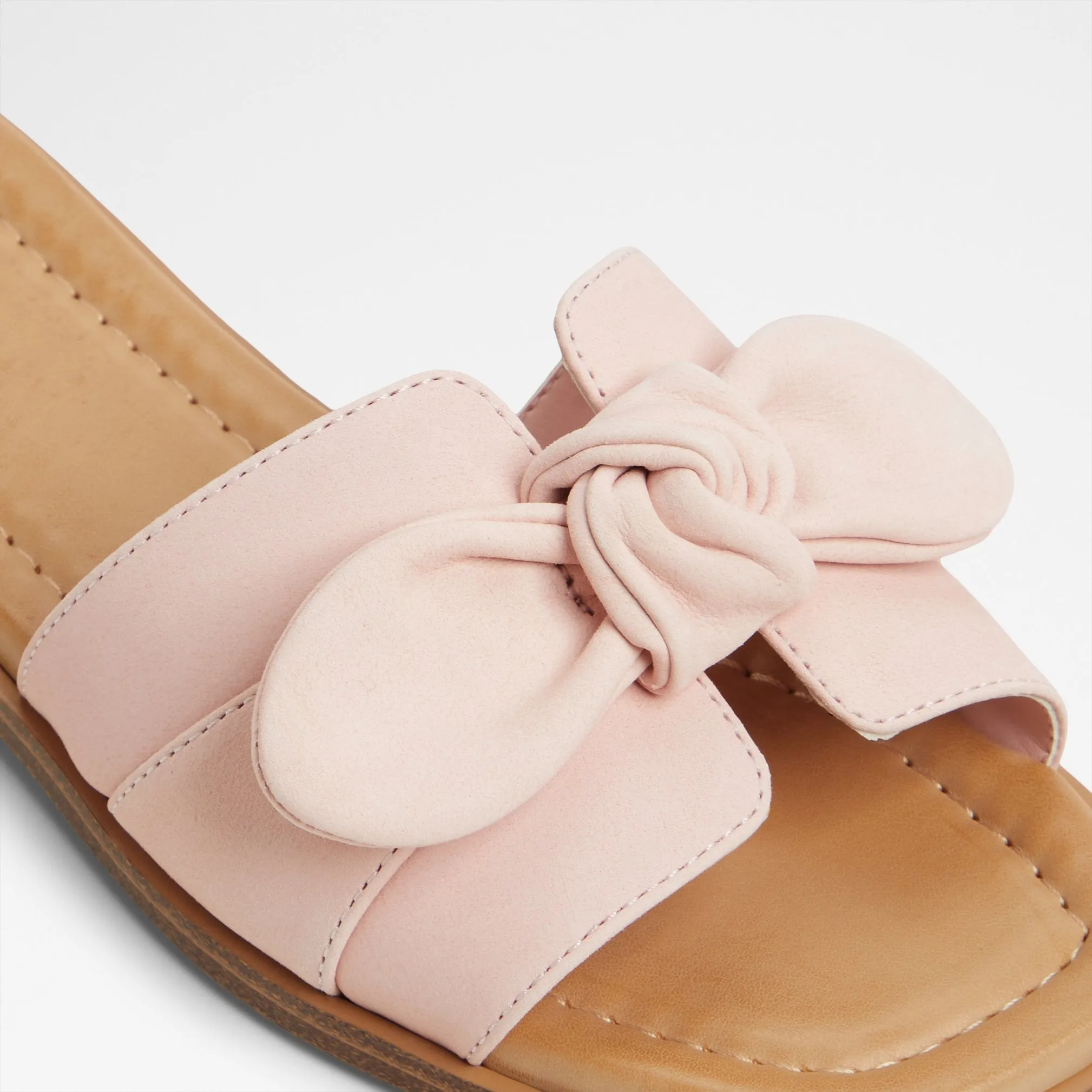 Lavinia / Flat Sandals