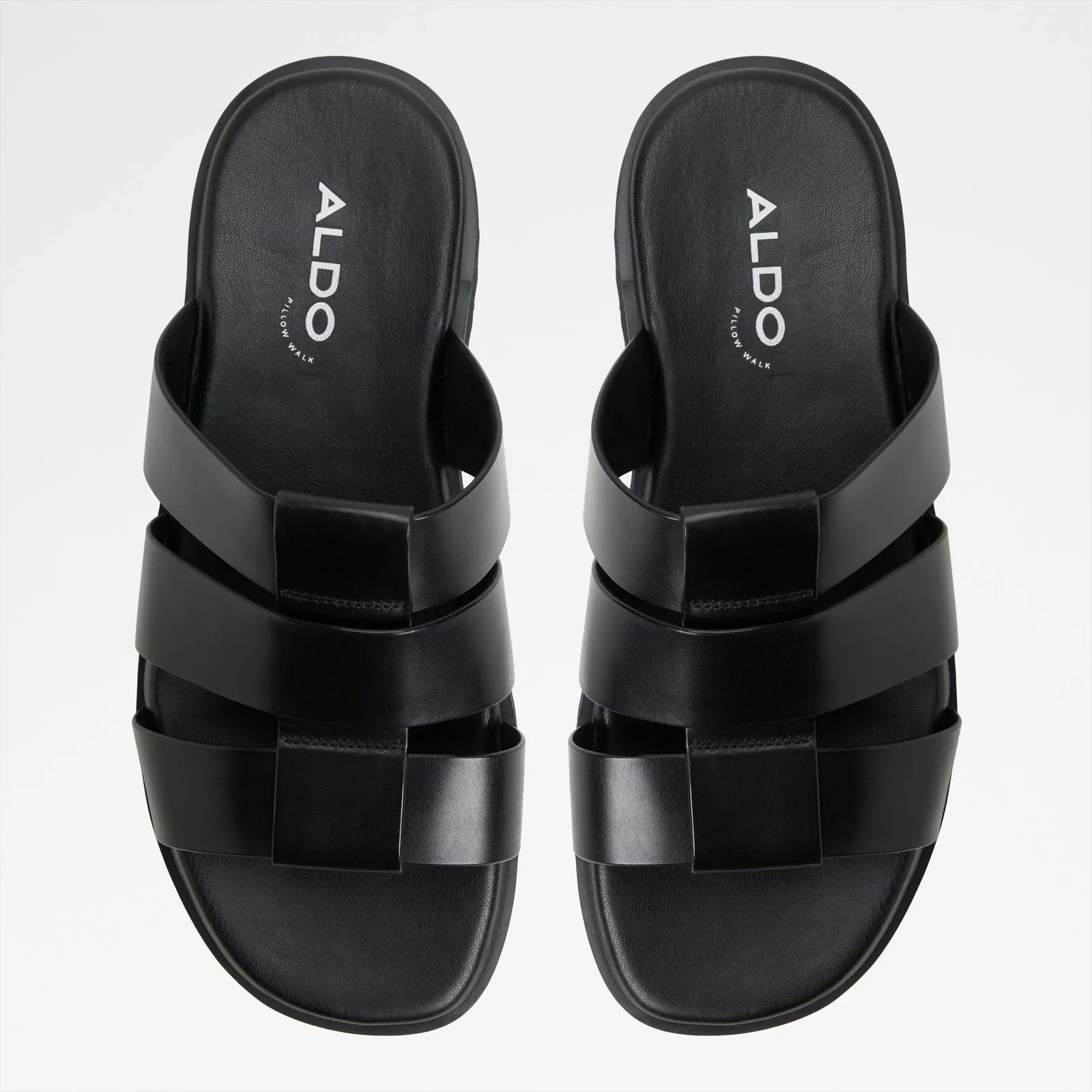 Light / Flat Sandals