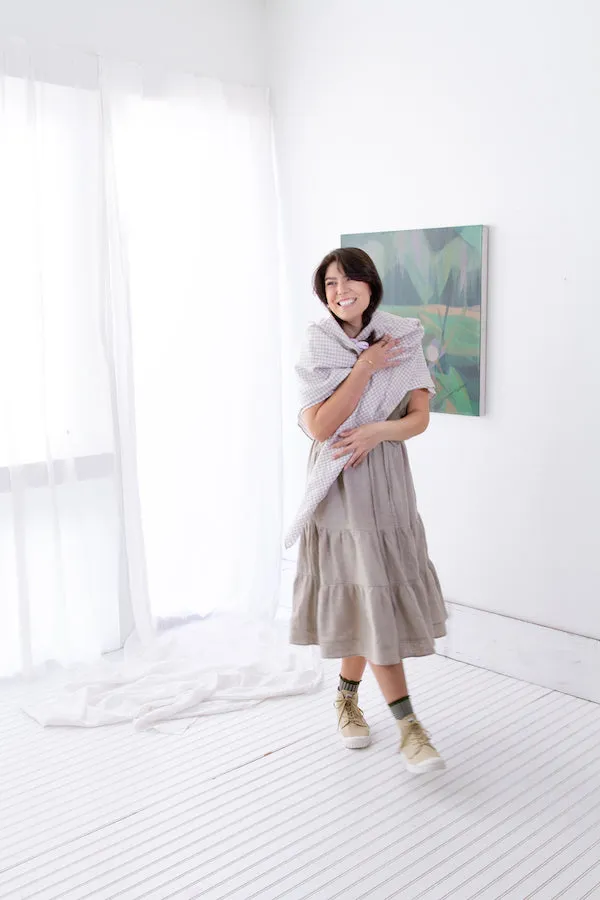 LINEN PICNIC BLANKET SCARF IN NATURAL GINGHAM