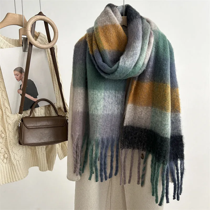 Lois - Stylish Knitted Woman's Scarf