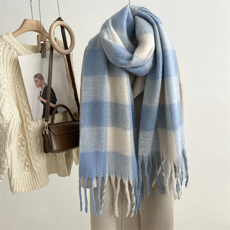 Lois - Stylish Knitted Woman's Scarf