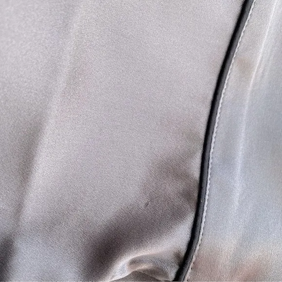 MULBERRY SILK WRAP PAJAMA TOP ROBE BED JACKET ELEGANT FEMININE Gray Black XL