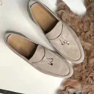 Multicolor Real Leather Suede Comfortable flat Shoes for Women Round Toe metal lock Decoration Causal Shoes Women