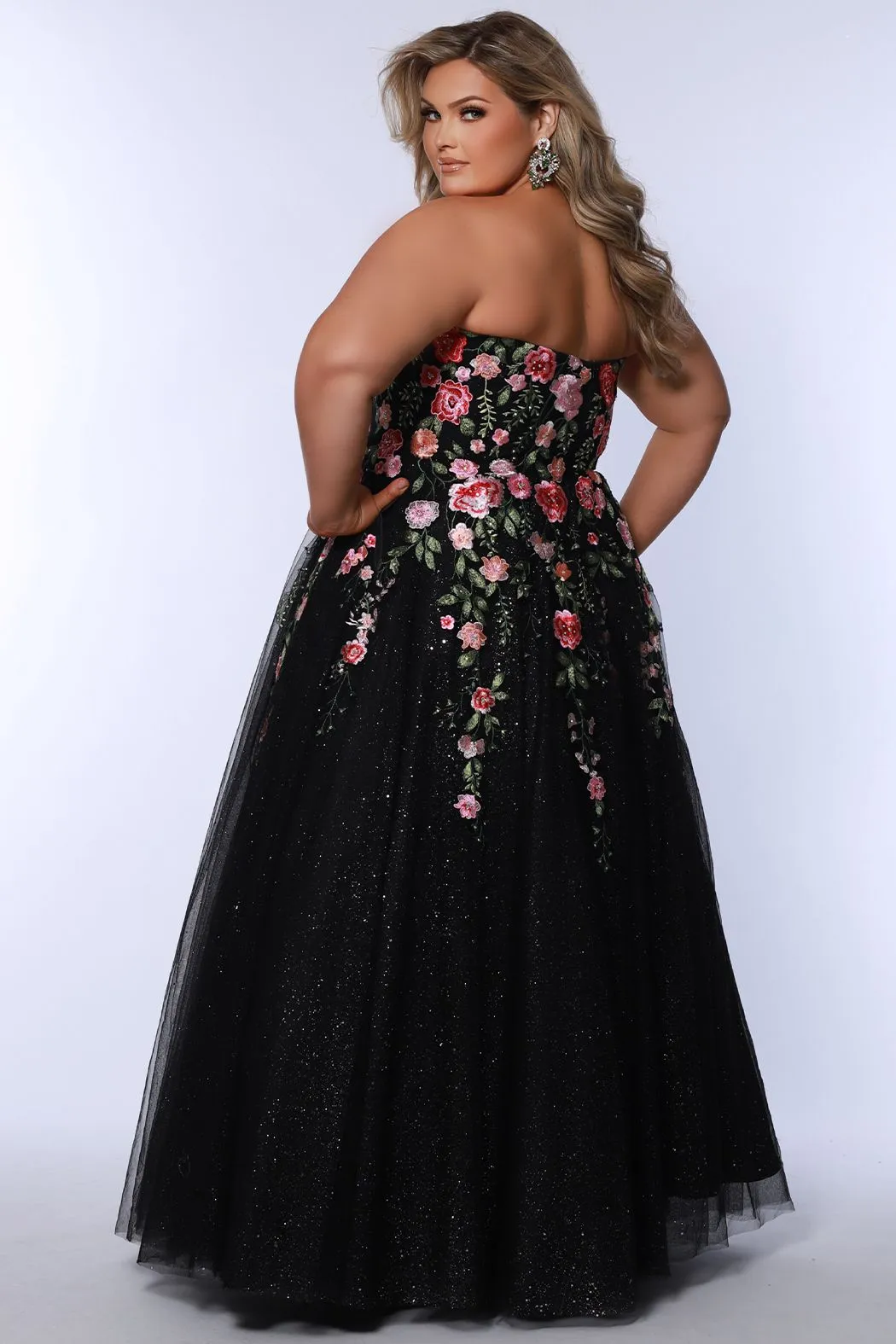 Natural Elegance BALLGOWN Black Floral
