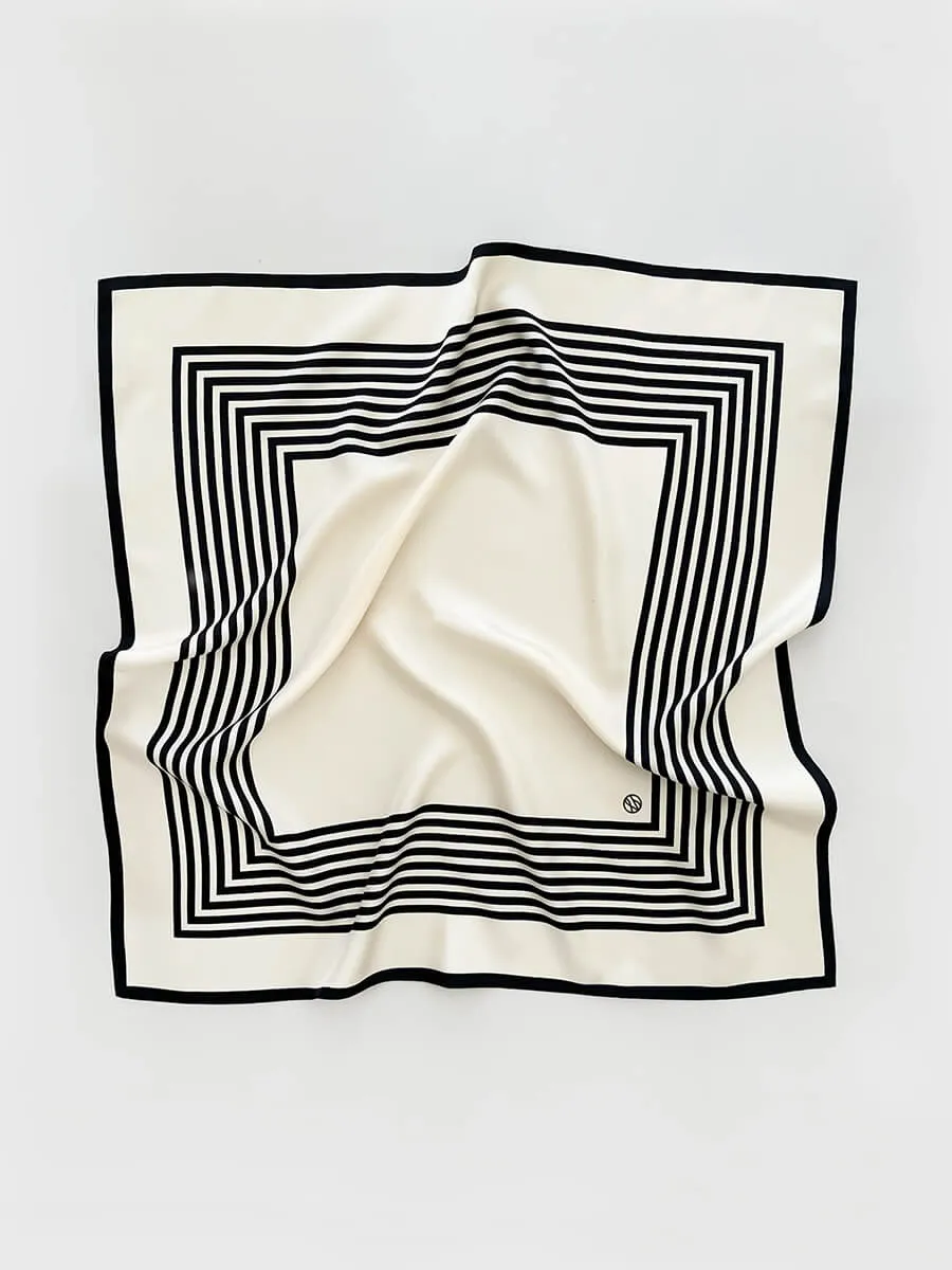 No. 1 - Cream & Black - 65cm