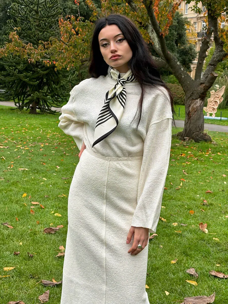 No. 1 - Cream & Black - 65cm