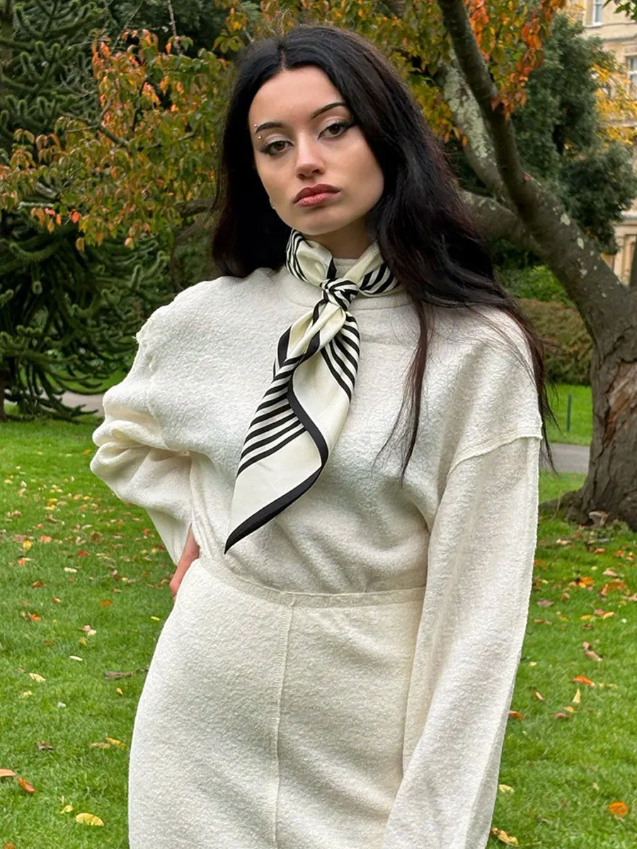 No. 1 - Cream & Black - 65cm