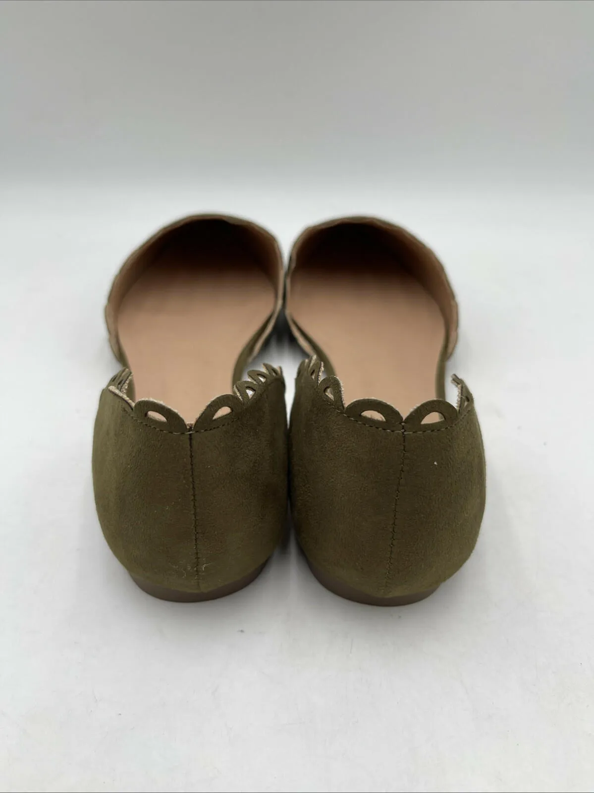 NWOB Journee Collection Women's Jezlin Flats Green Size 10 - Like New