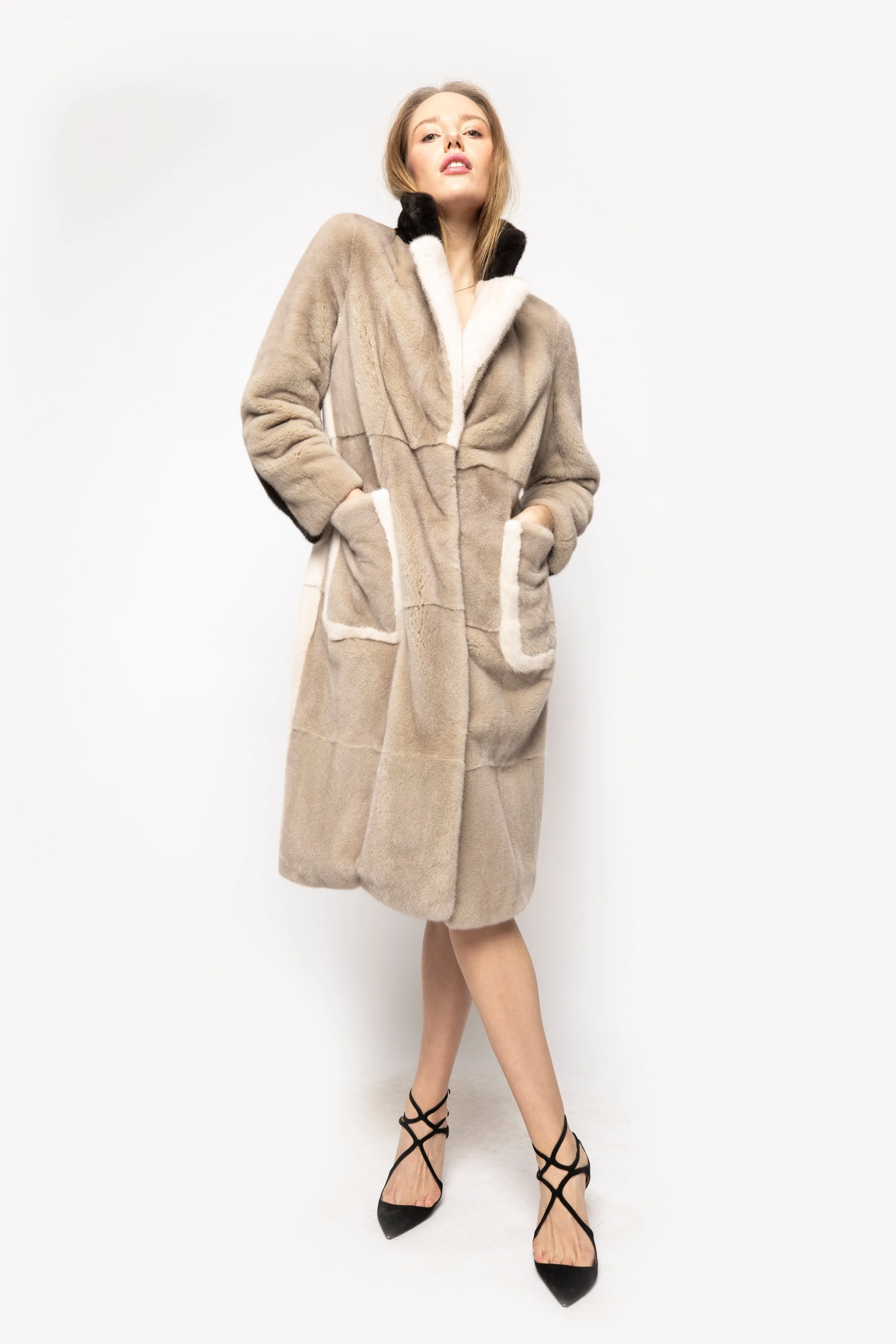 SAND BEIGE/ MUSHROOM/  PEARL MINK FUR COAT