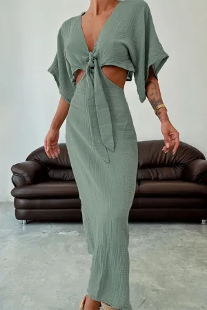 Sexy Solid Hollowed Out Frenulum V Neck One Step Skirt Dresses(2 Colors)