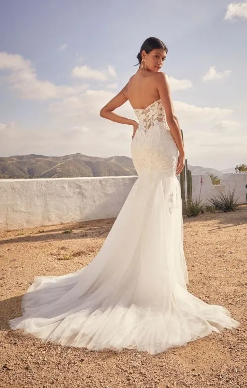 Size 20C Casablanca BL432 Colt Ivory/Nude/Ivory Gown