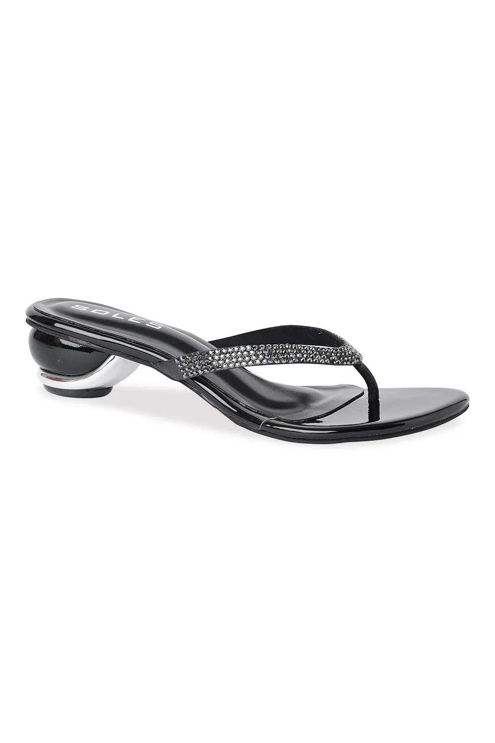 SOLES V Strapped Round Heels