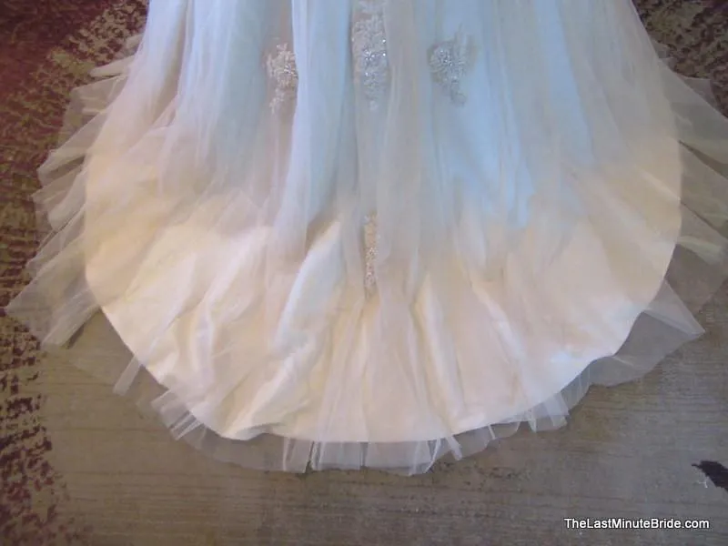 Stella York 5986 sold out