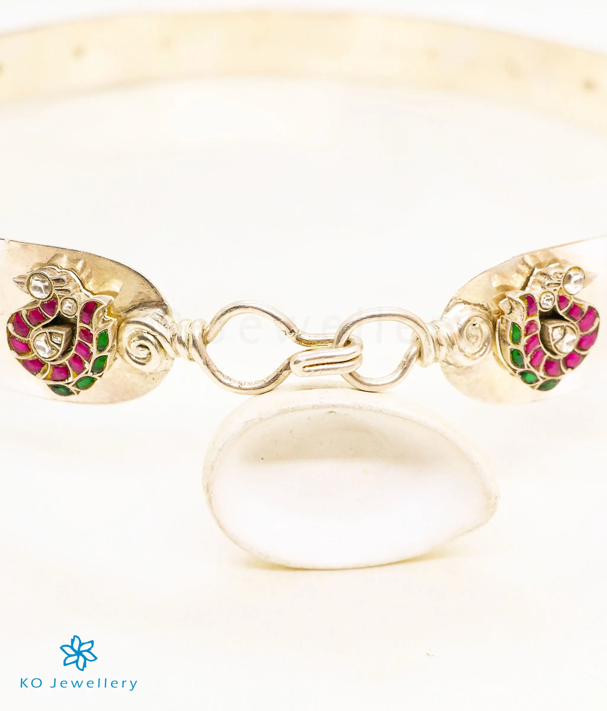 The Kamya Silver Kundan Peacock Waist belt (Bright Silver)