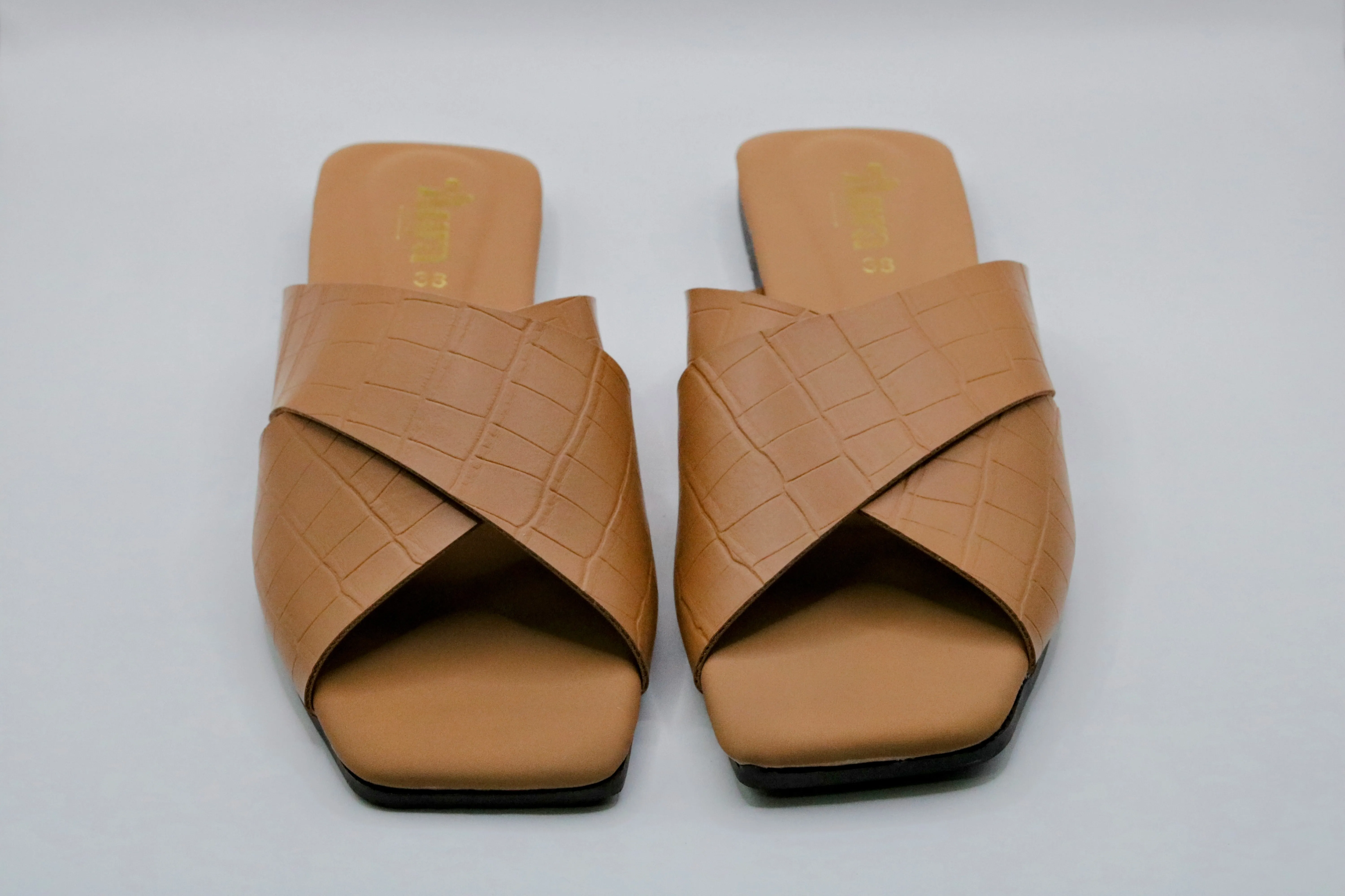 Toasty Chic-P4-B
